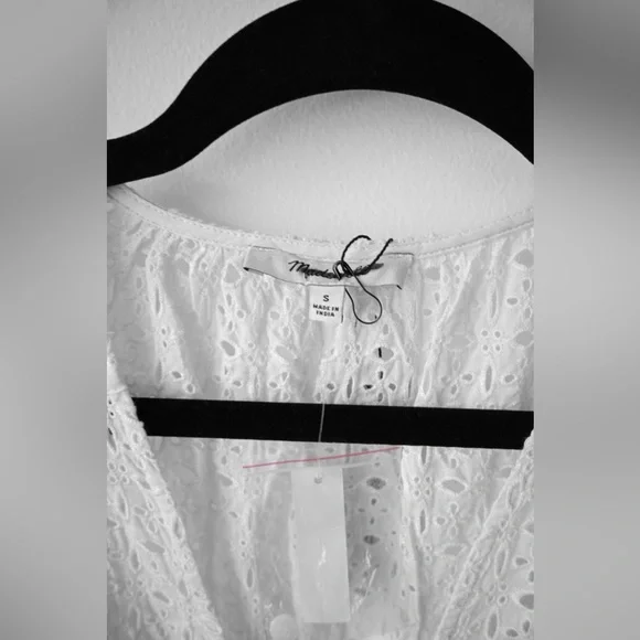 Madewell Front Tie Eyelet Blouse NWT - Picture 7 of 10